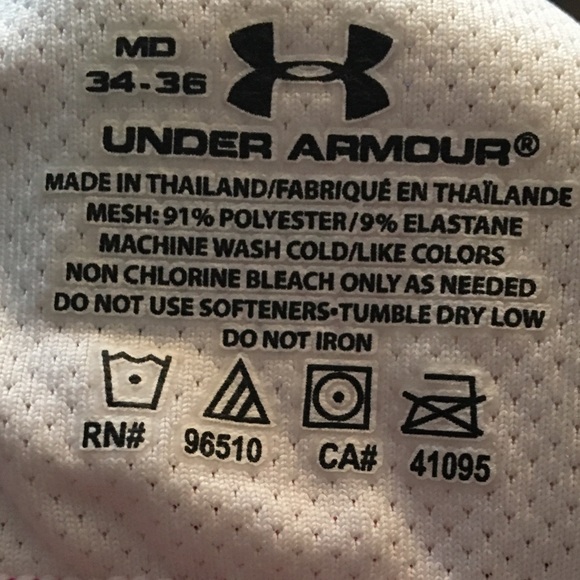 Under Armour Sports Bra Pink Graffiti Medium - Picture 2 of 3